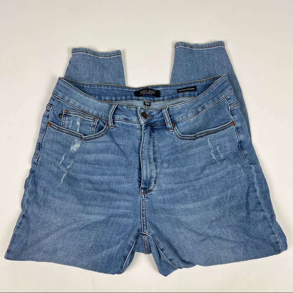 Judy Blue Control Top Skinny Jeans Distressed Lighter Wash Stretch Size 18W